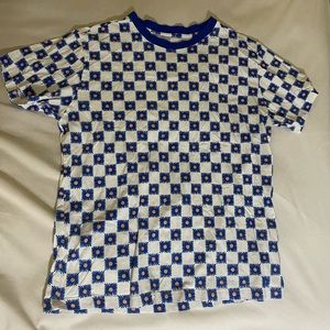 flower checkered tee shirt ‼️